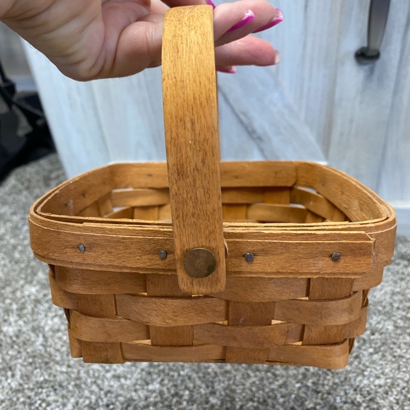 1994 Small Square Longaberger Basket with Handle 6.5”x6.5” - Picture 5 of 11